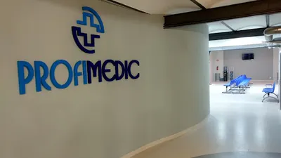 dr n. med. specjalista androlog, urolog Elżbieta Oszukowska